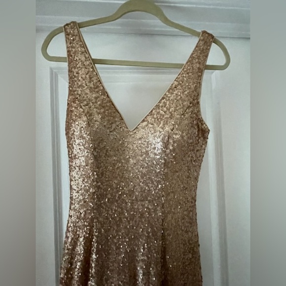 Perfect dress for a wedding or special occasion. - Picture 2 of 3